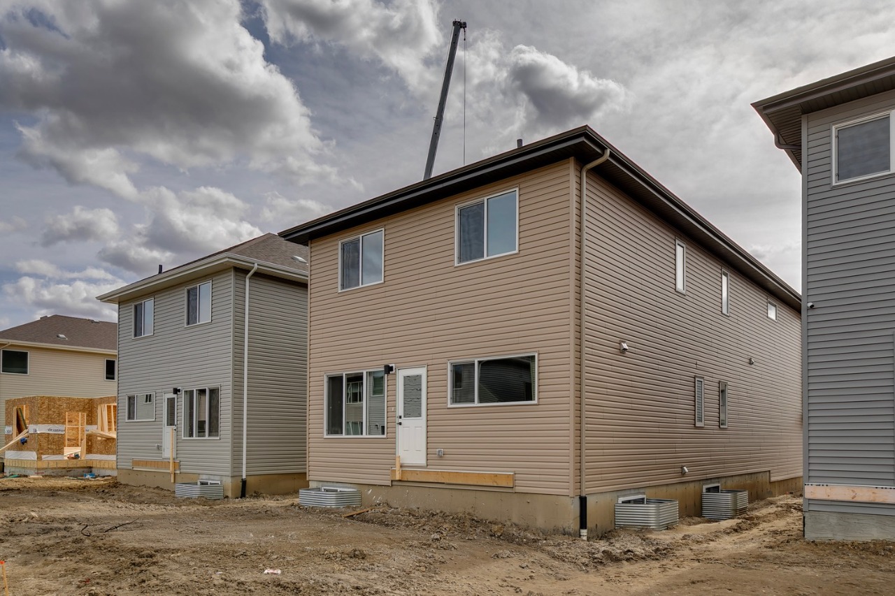 Listing Image 42