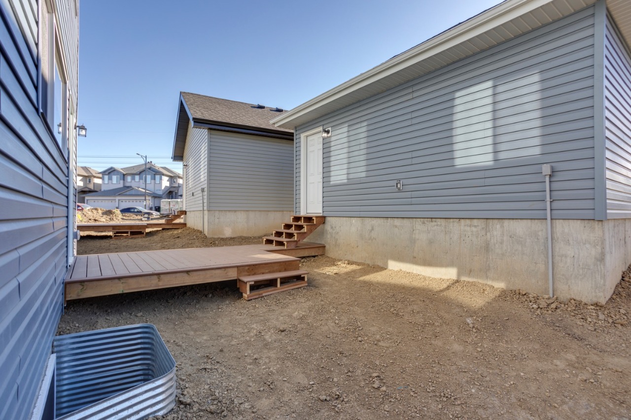 Listing Image 24