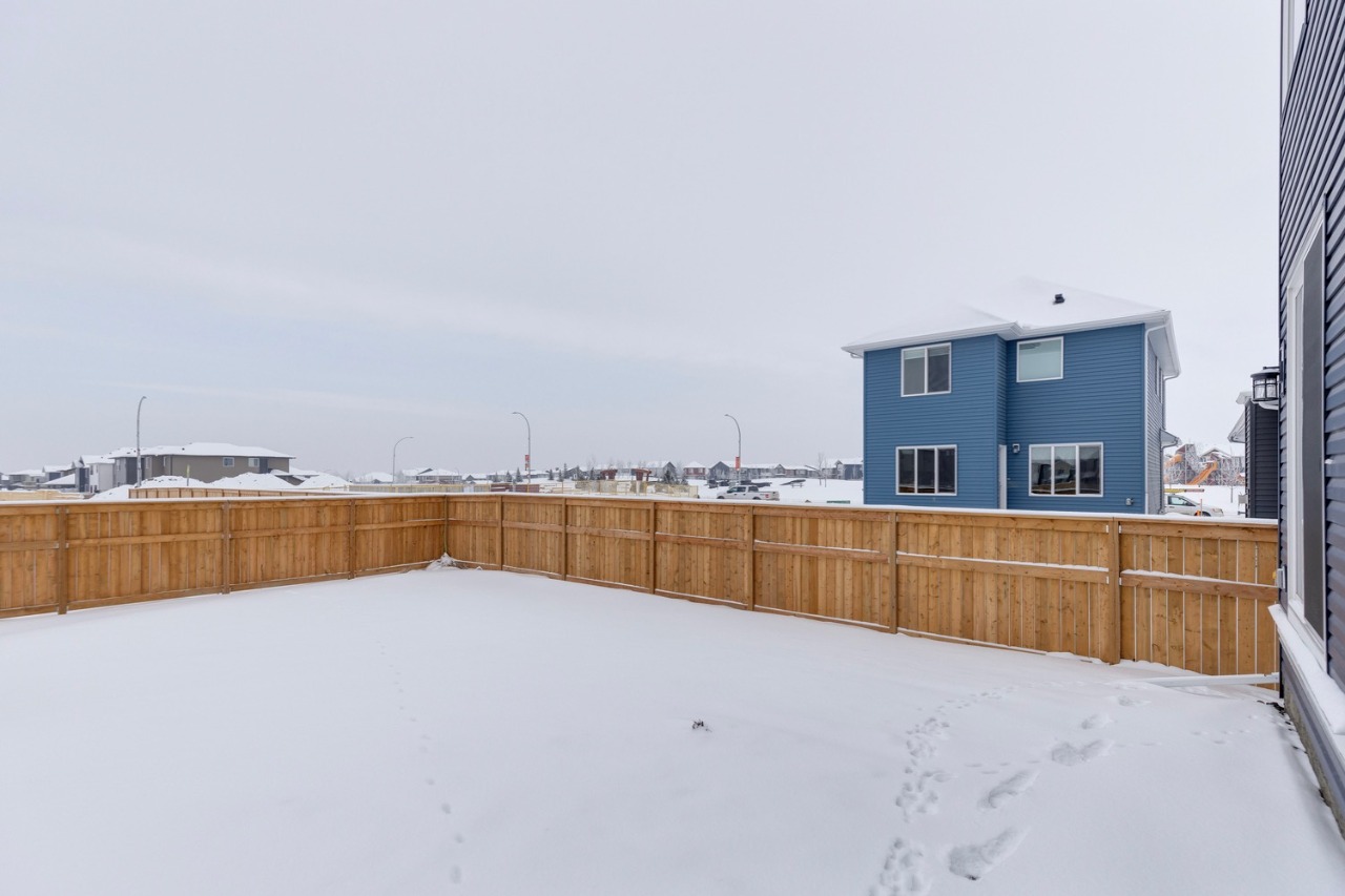 Listing Image 42