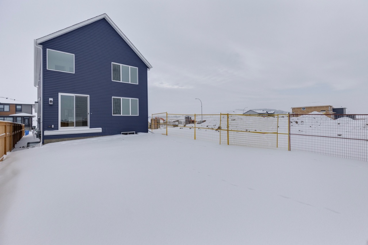 Listing Image 44