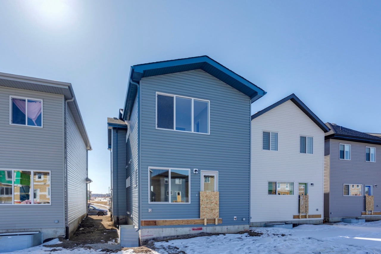Listing Image 24