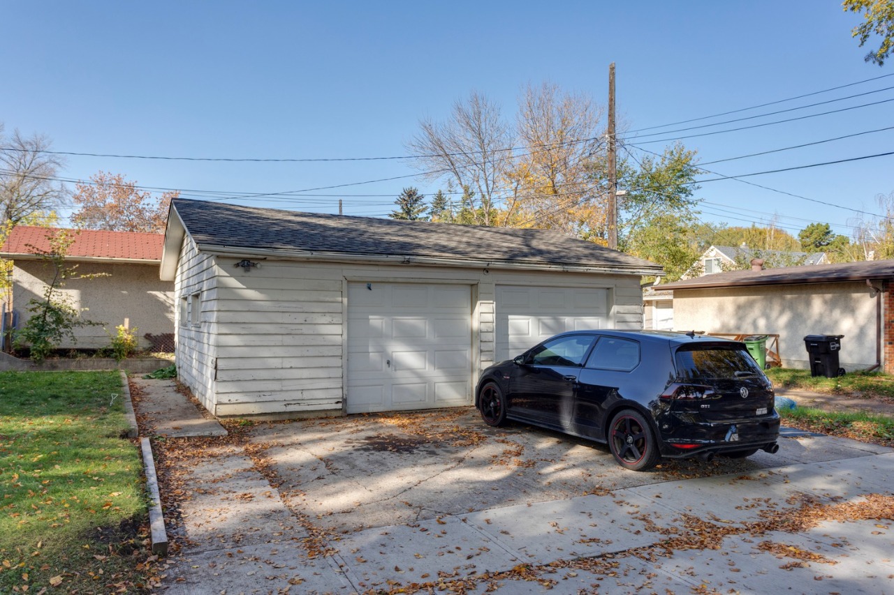 Listing Image 42