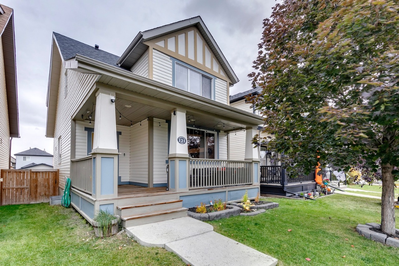 Listing Image 4