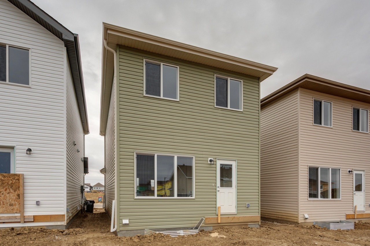 Listing Image 24