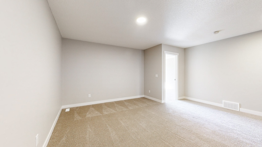 Listing Image 53