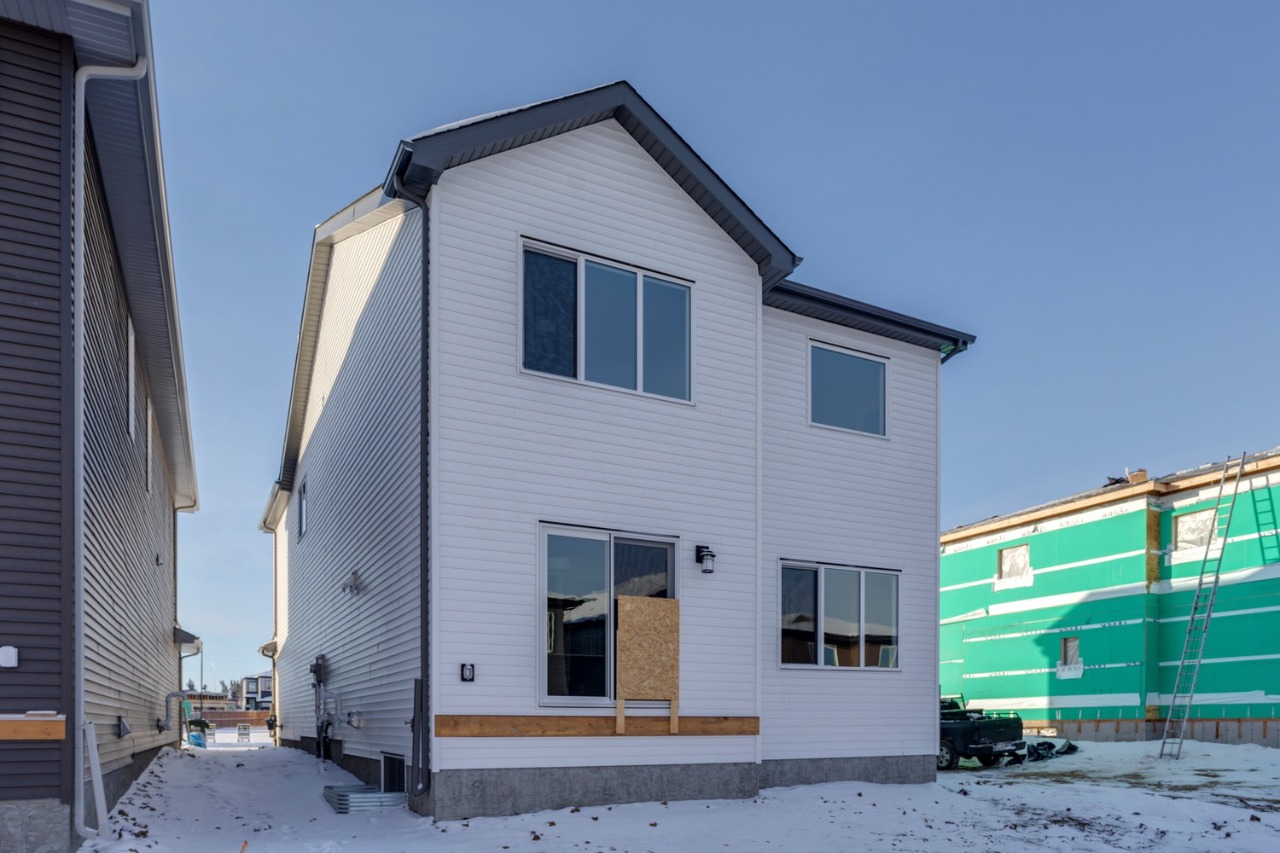 Listing Image 25