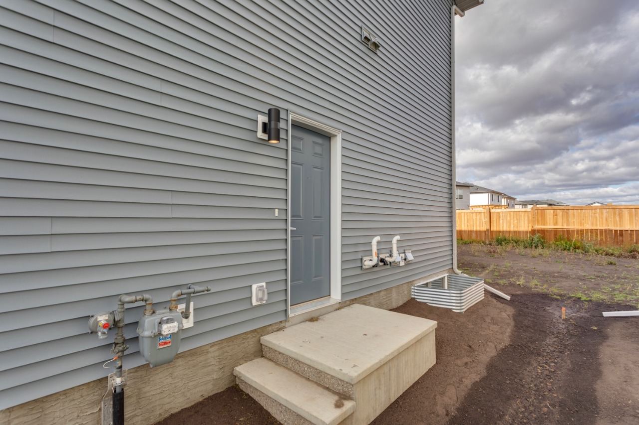 Listing Image 32