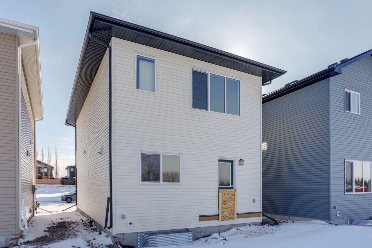 Listing Image 25