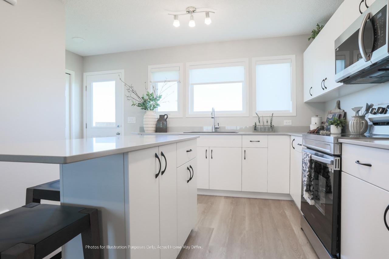 Listing Image 12