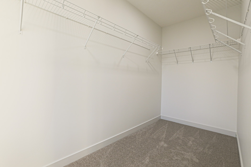 Listing Image 53