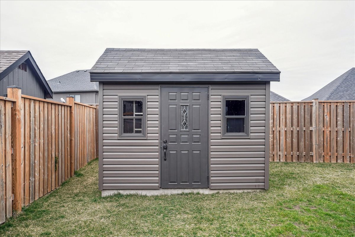 Listing Image 40