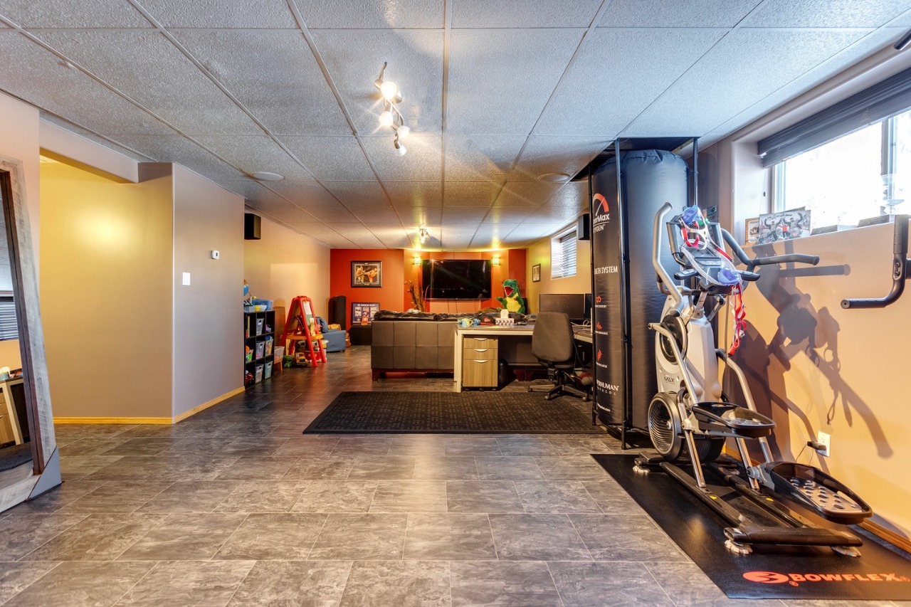 Listing Image 38