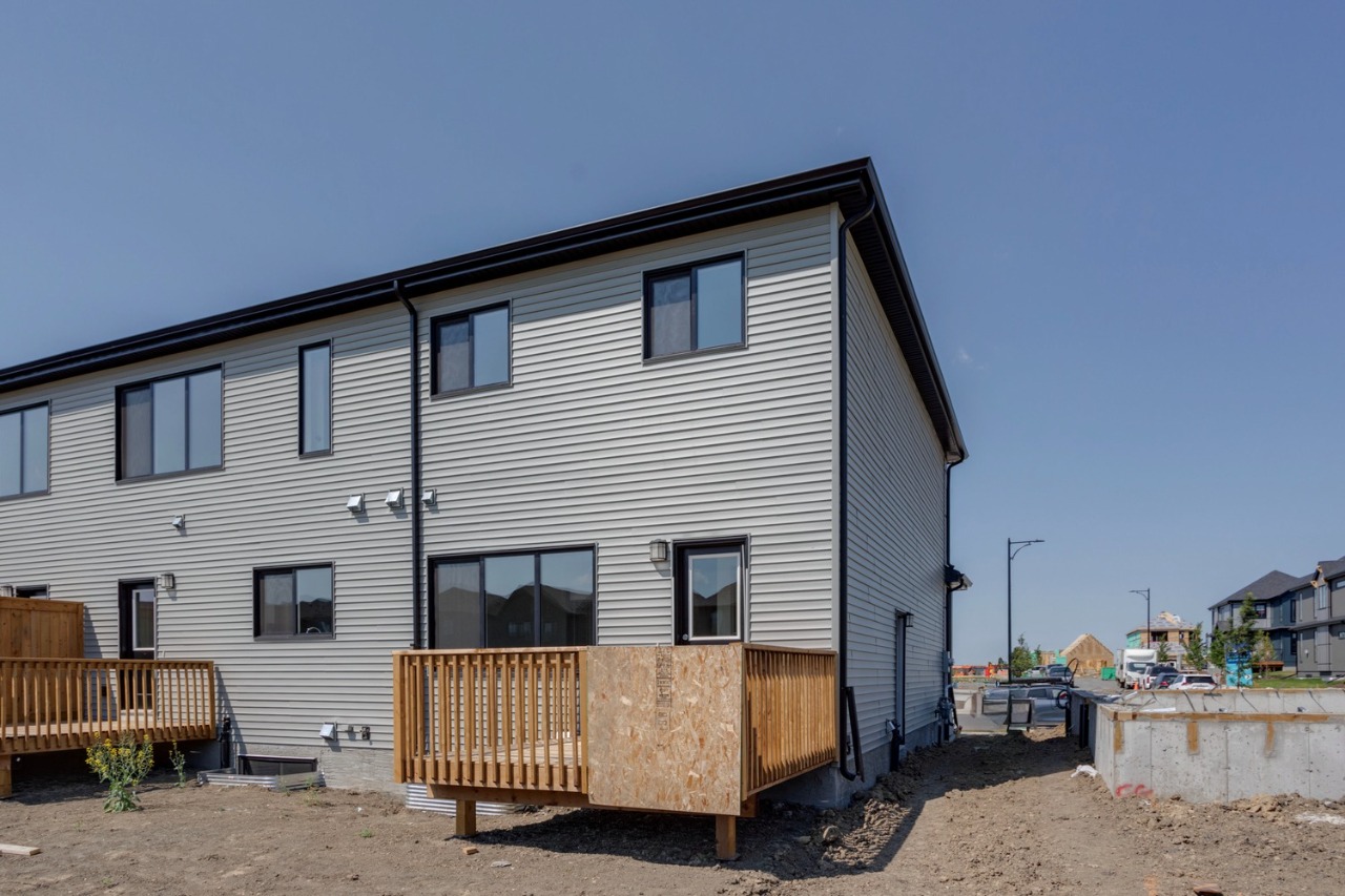 Listing Image 26