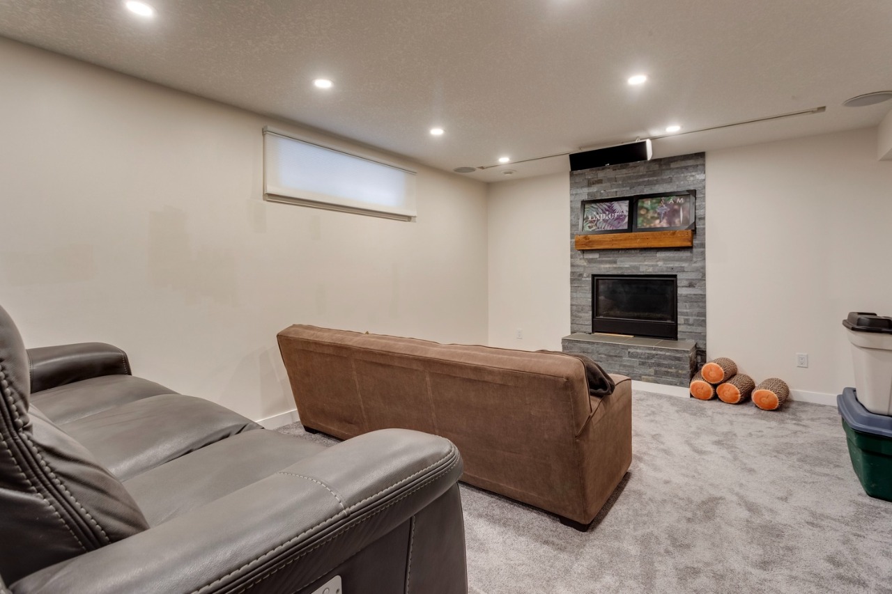 Listing Image 51
