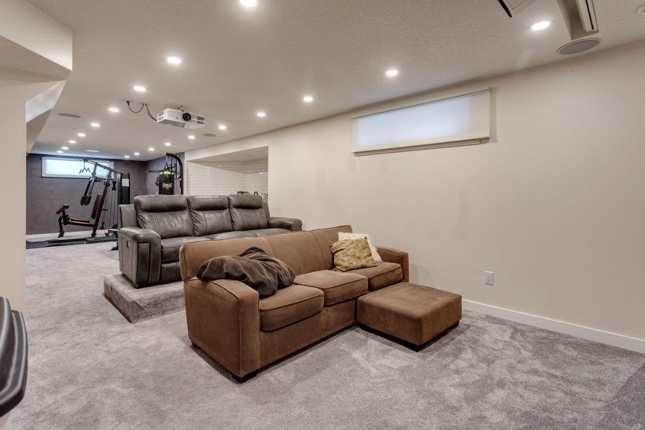 Listing Image 53