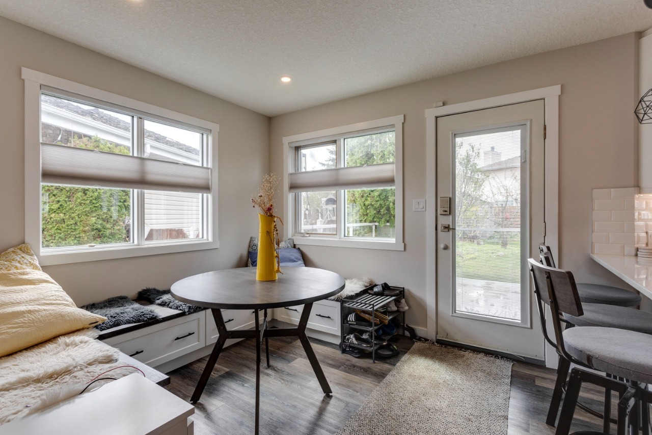 Listing Image 16