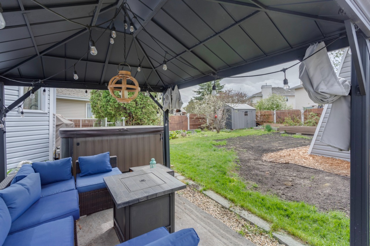 Listing Image 64