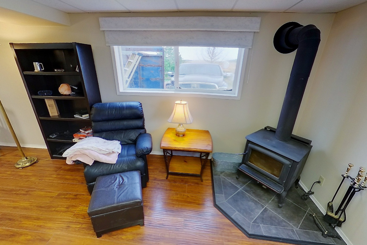 Listing Image 45