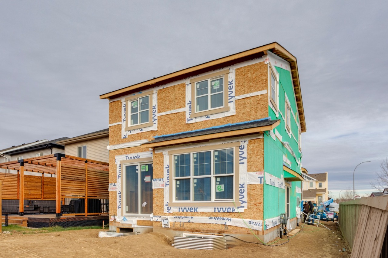 Listing Image 10