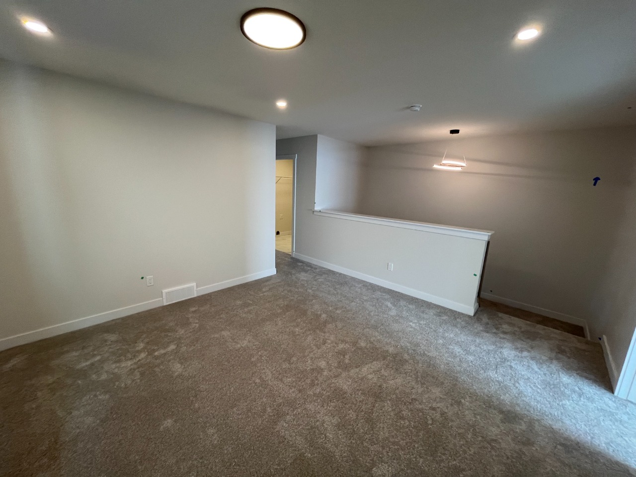 Listing Image 26