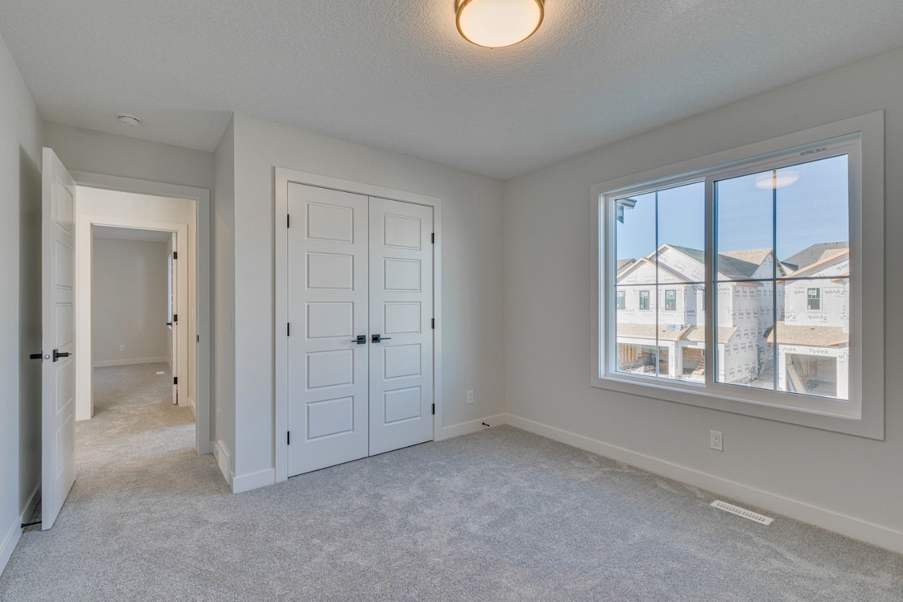 Listing Image 51