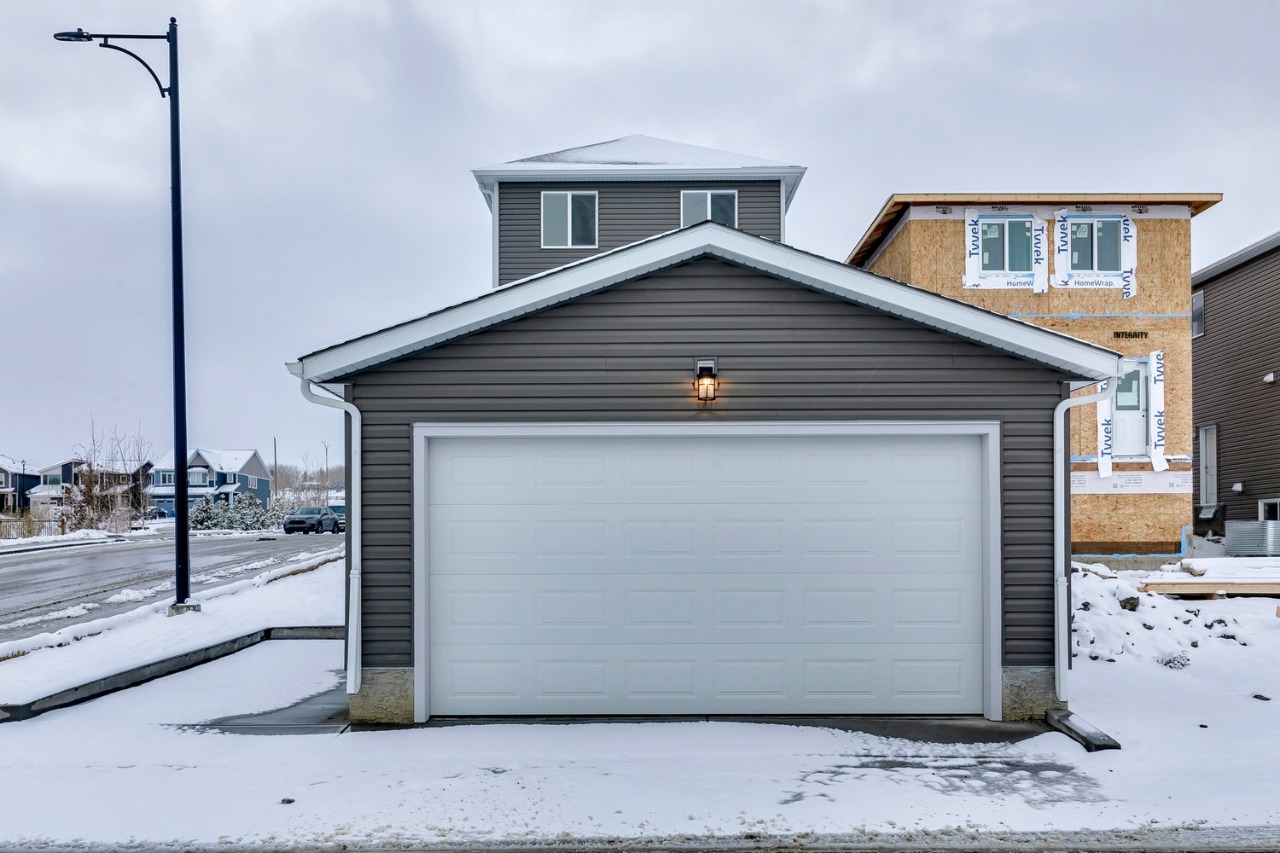 Listing Image 44