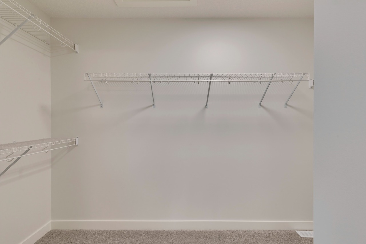 Listing Image 41