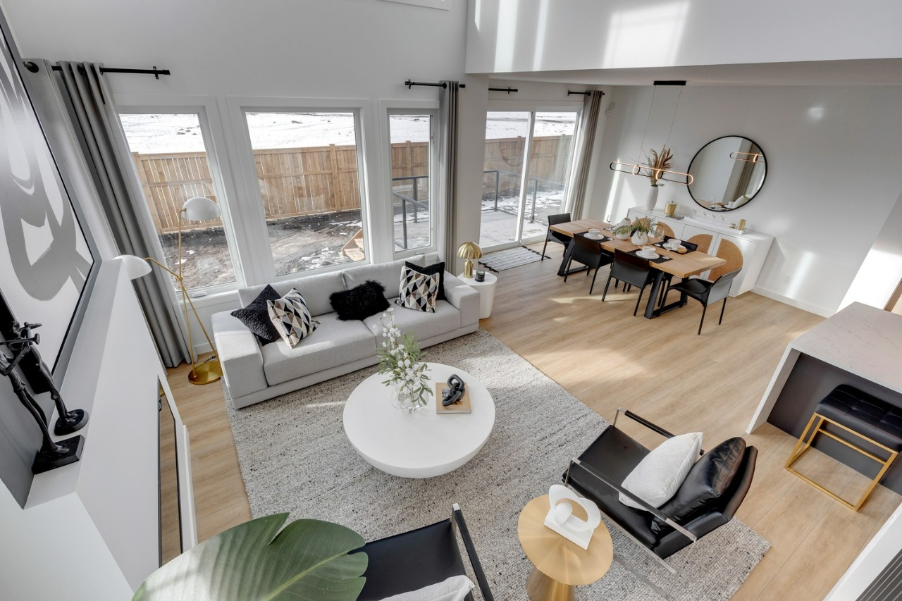 Listing Image 12