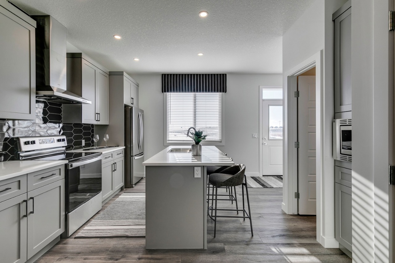 Listing Image 15