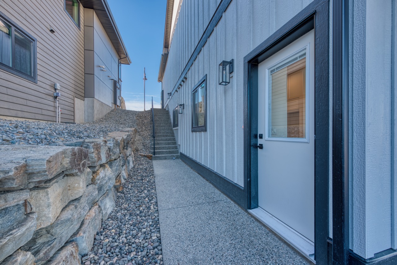 Listing Image 53