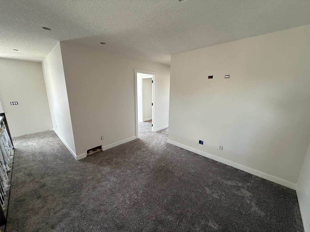 Listing Image 24