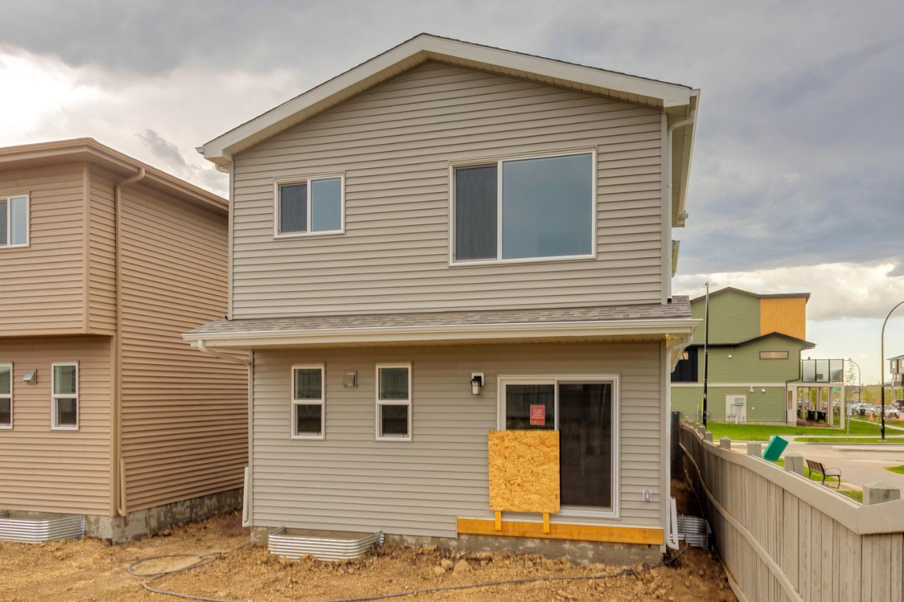Listing Image 28