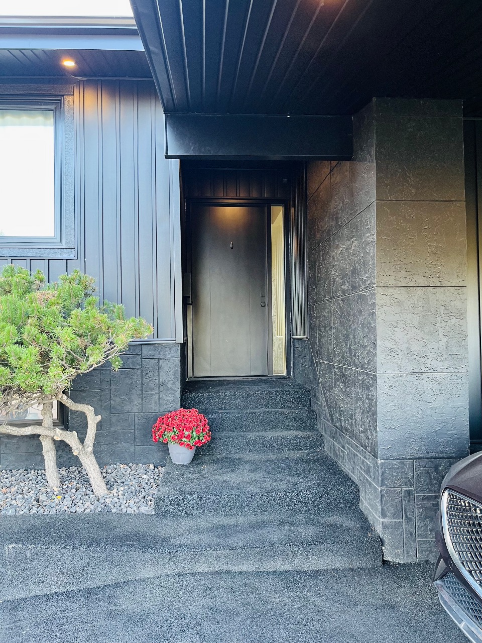 Listing Image 46