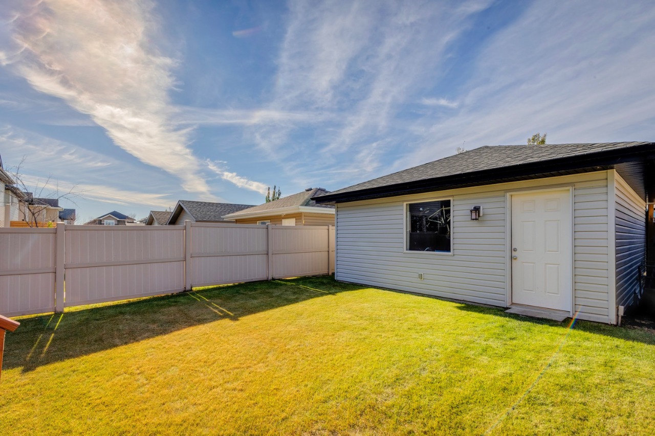 Listing Image 24