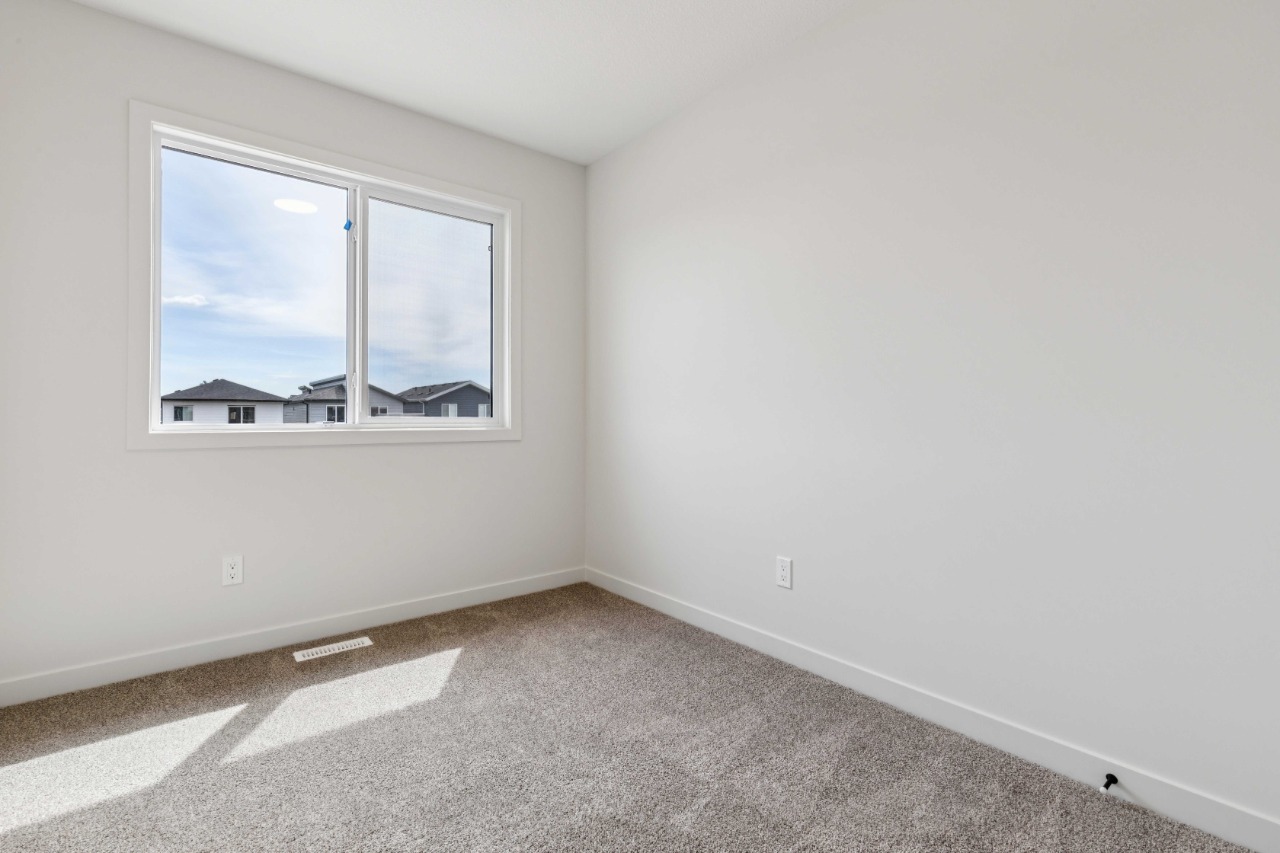 Listing Image 24