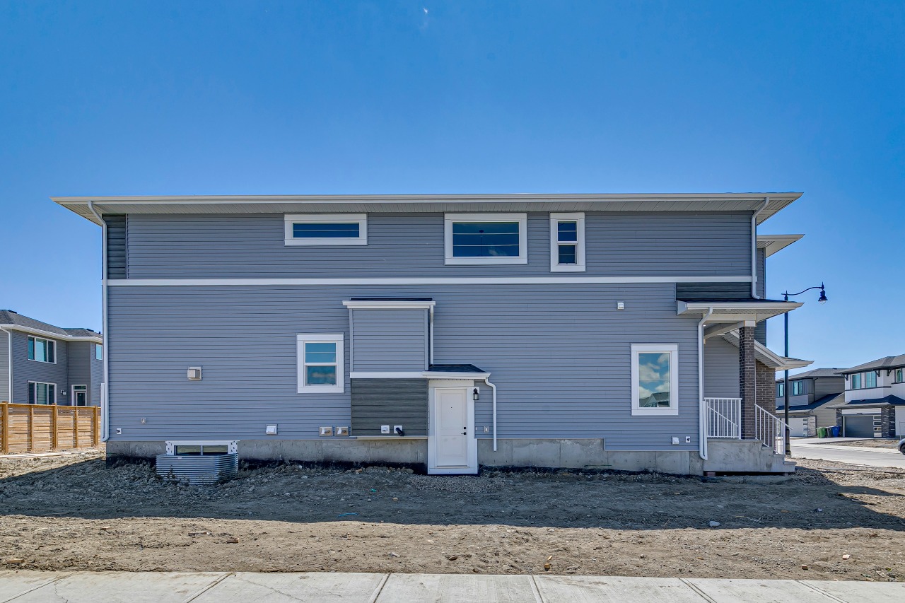 Listing Image 44