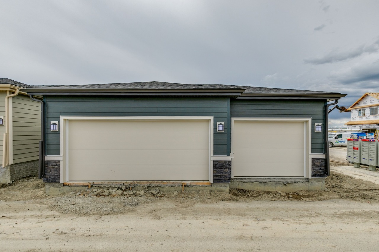 Listing Image 40