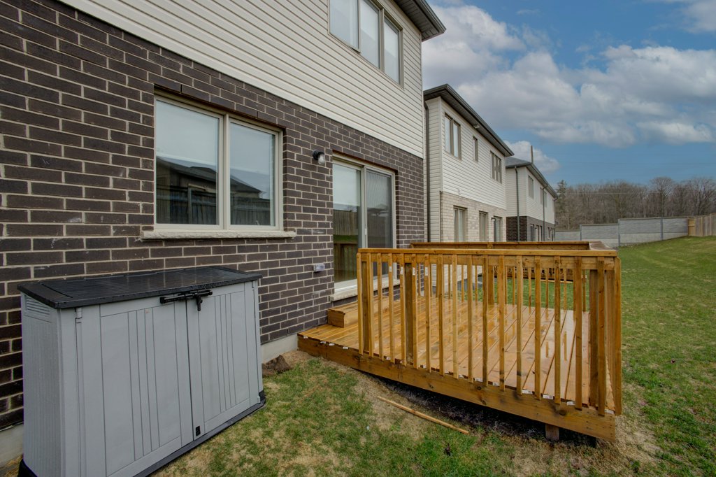 Listing Image 27
