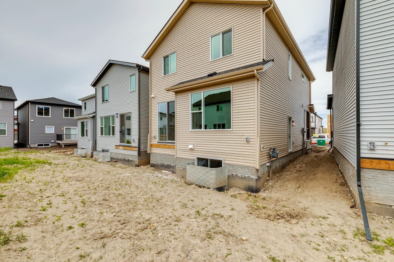 Listing Image 45