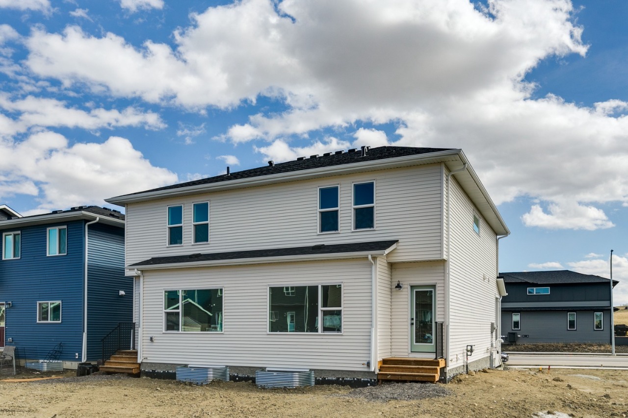 Listing Image 32