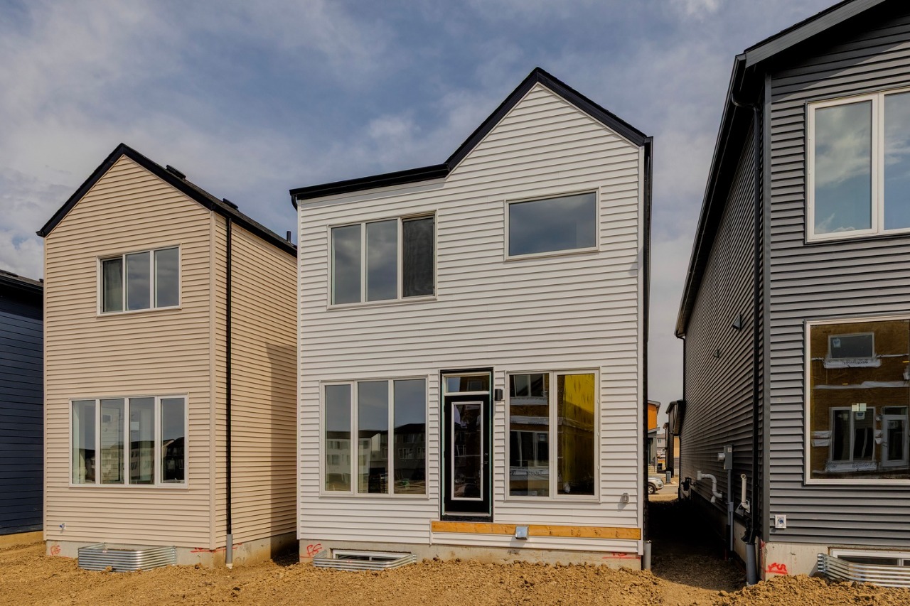 Listing Image 32