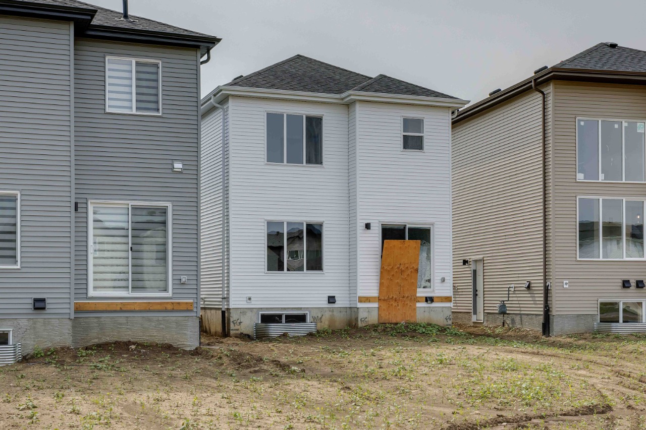 Listing Image 37