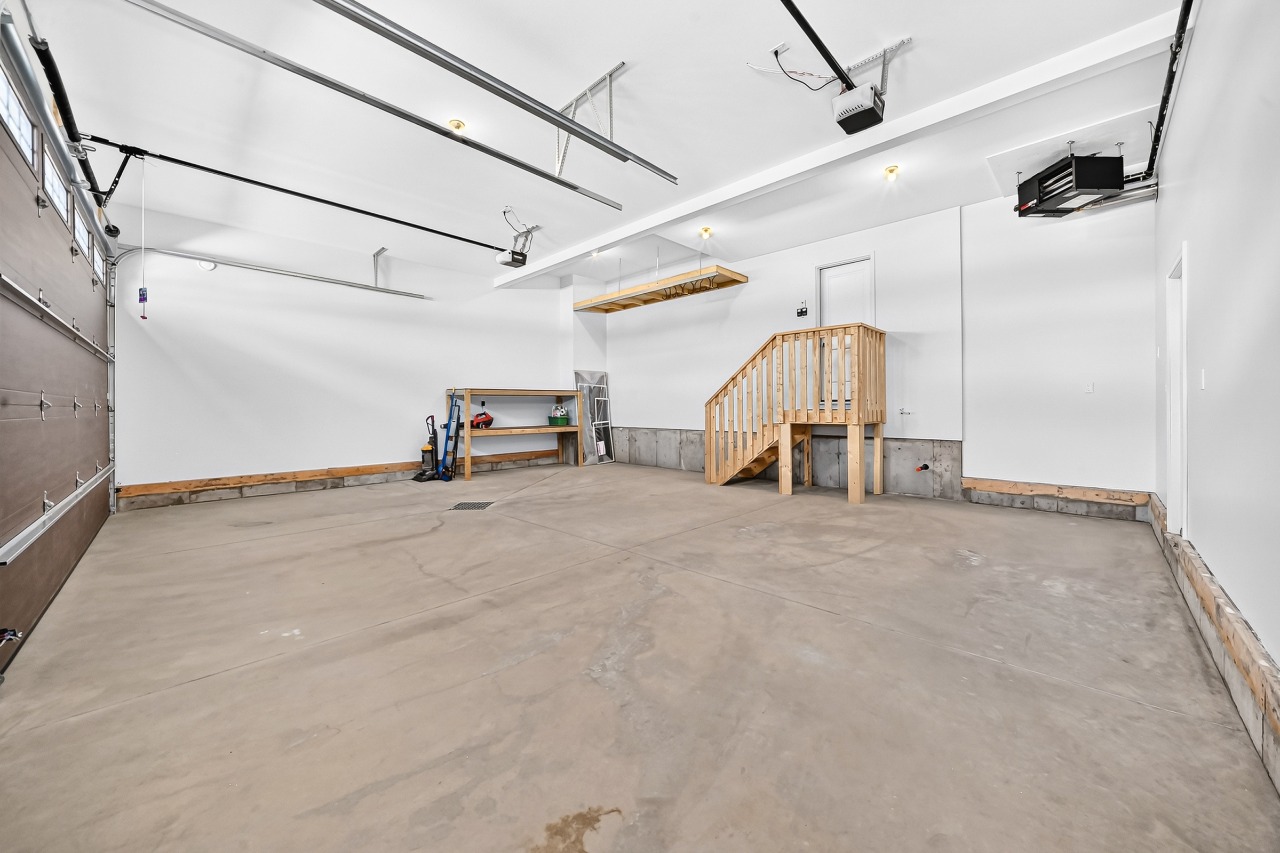 Listing Image 47