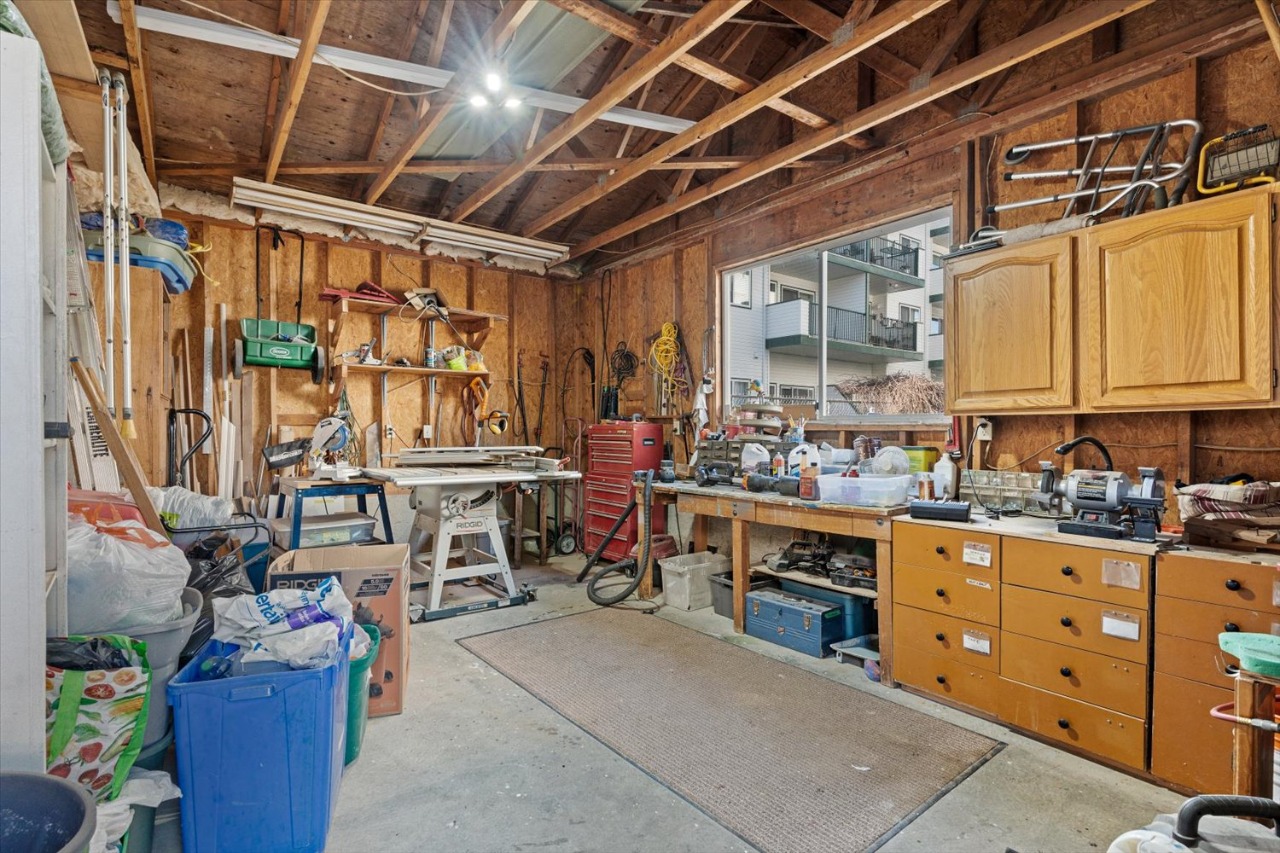Listing Image 30