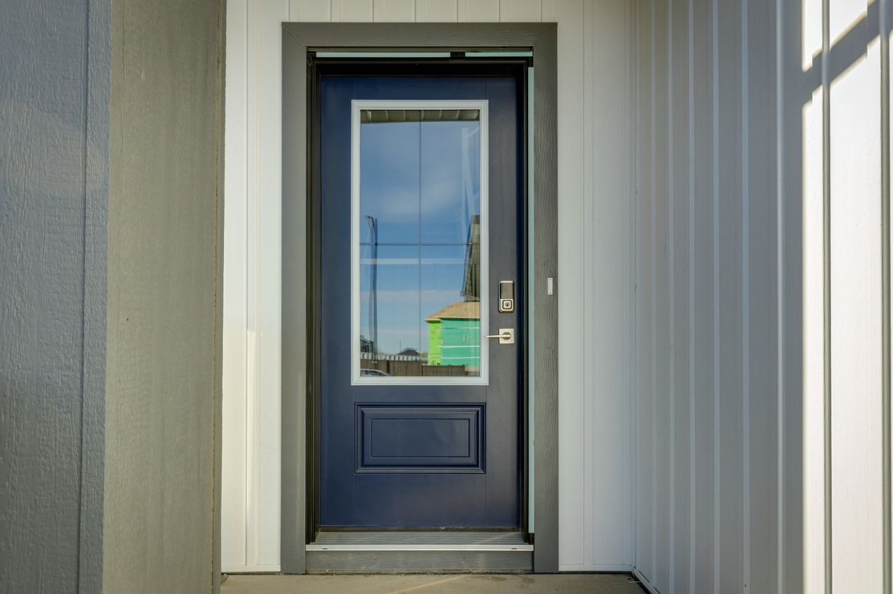 Listing Image 4