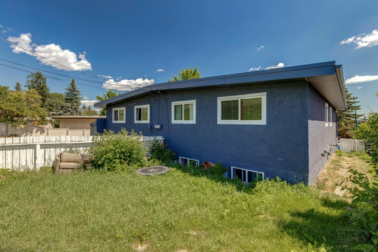 Listing Image 17