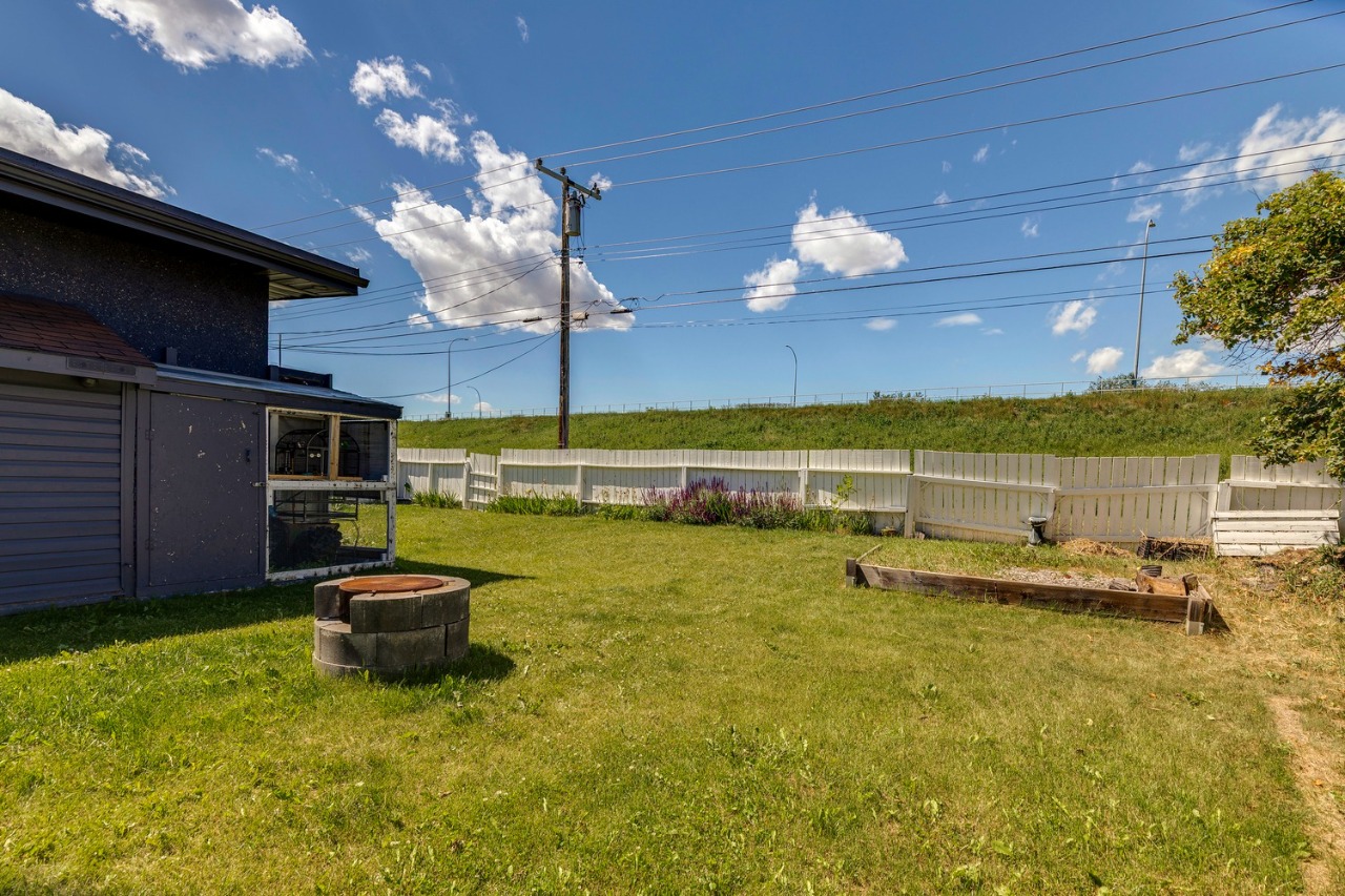Listing Image 43