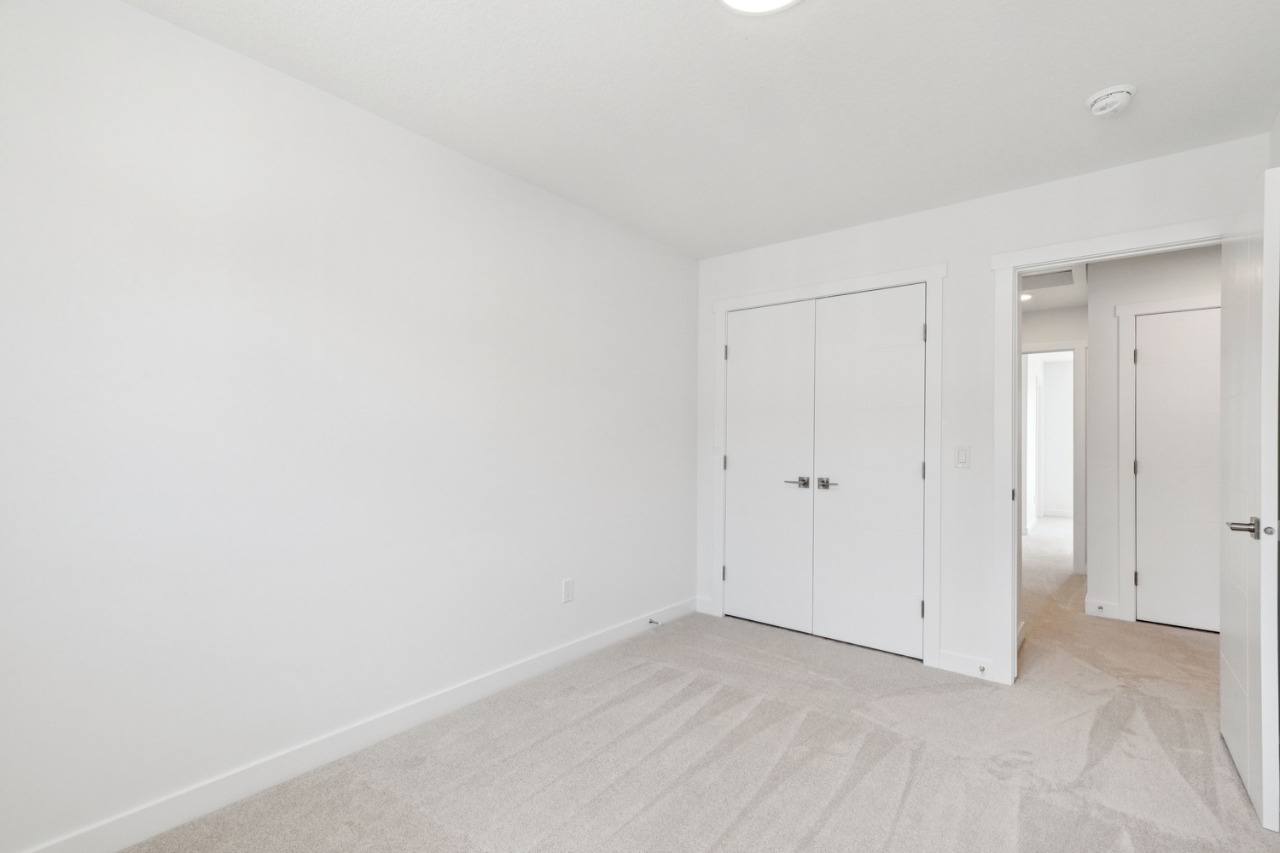 Listing Image 30
