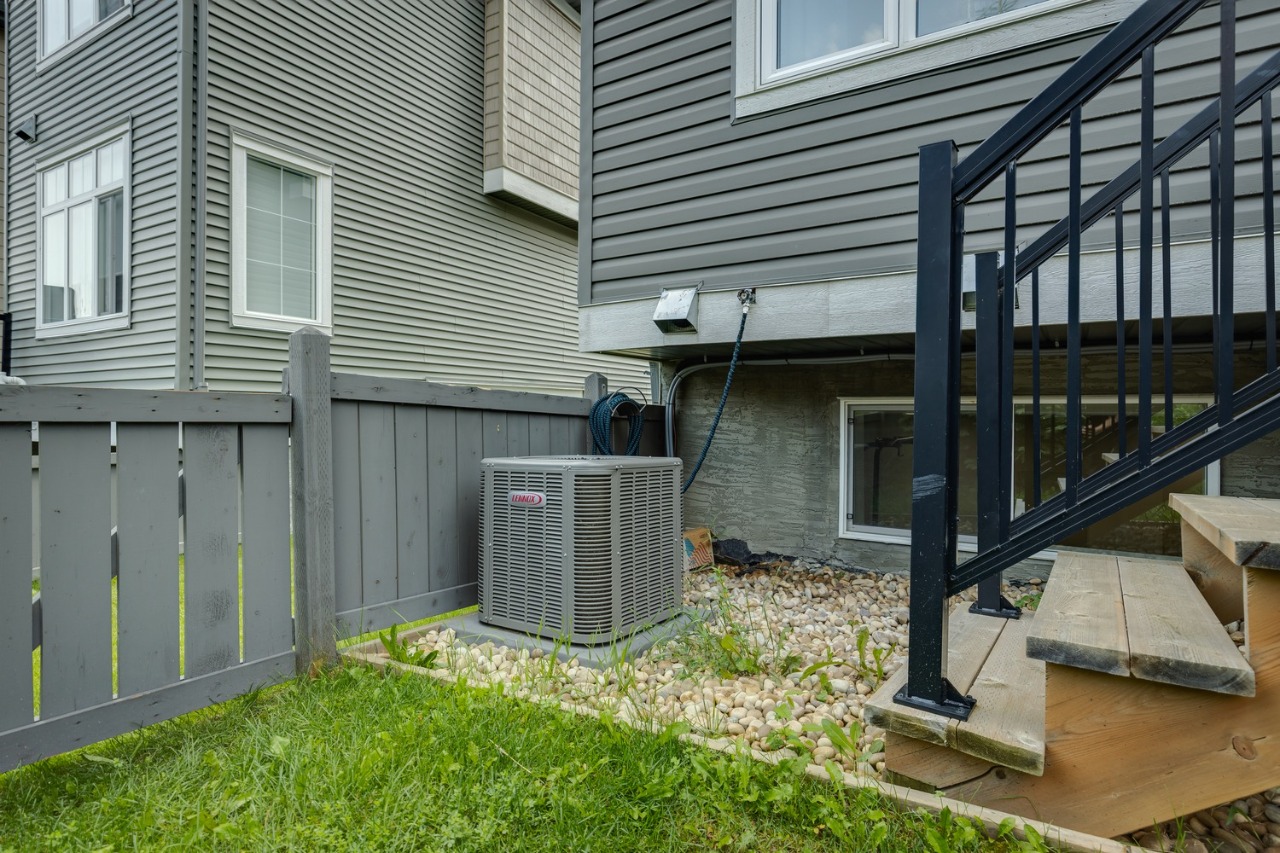 Listing Image 41