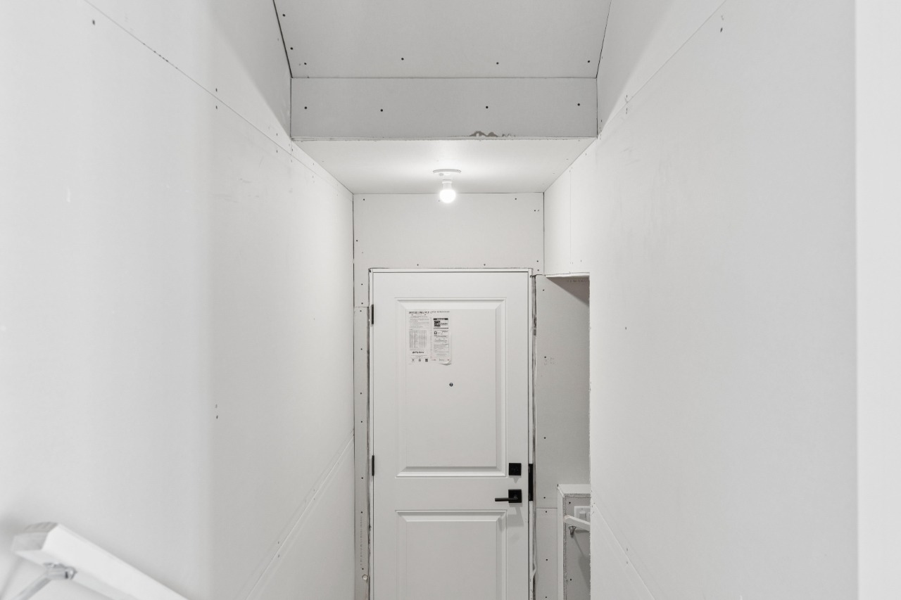 Listing Image 42